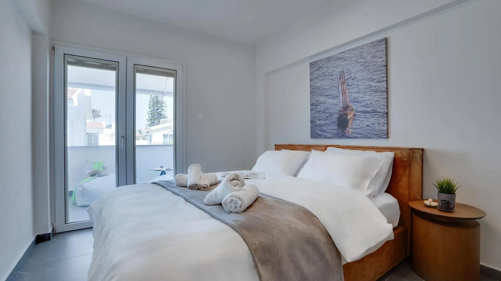 Sea Front Luxury Apartment Larnaka 0*,